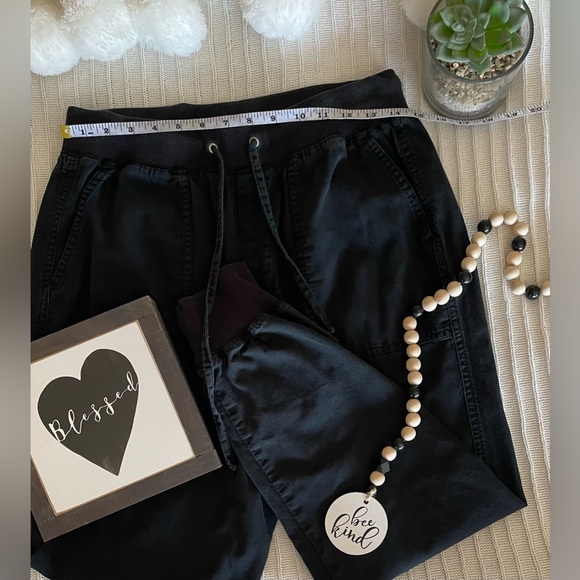 Woman’s Gap Joggers Size S - Picture 2 of 8